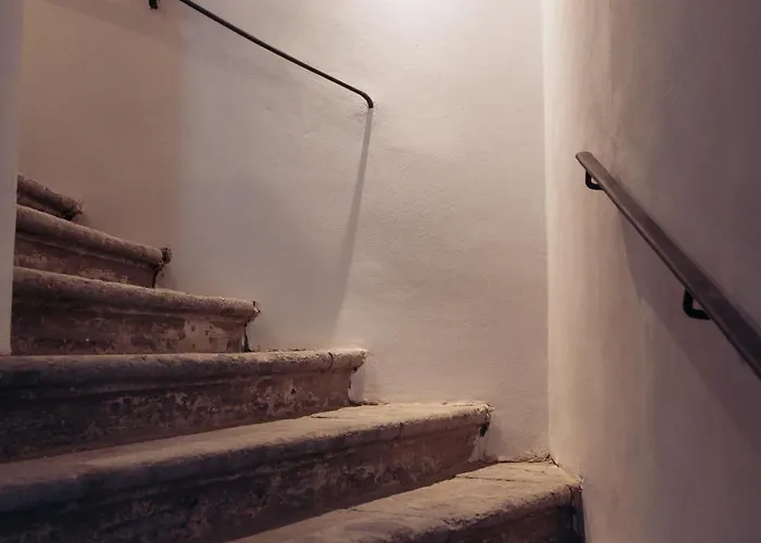 Altoledo And נאפולי